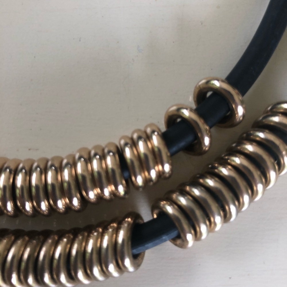 Necklace - Picture 2 of 3